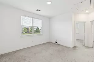 2700 Parkview Ct, Lewisville, TX 75067 - Photo 16