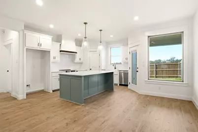 210 Legacy Boulevard, Weatherford, TX 76085 - Photo 6