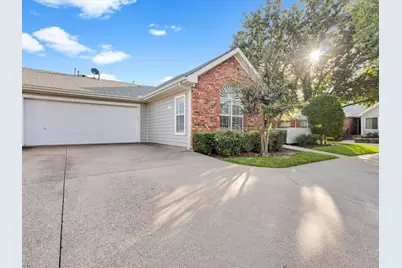 5251 Welden Court, Fort Worth, TX 76132 - Photo 10