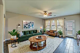 1120 Ute Cir, Little Elm, TX 75068 - Photo 2