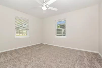 502 W Bells Boulevard, Bells, TX 75414 - Photo 18