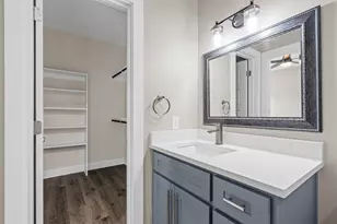 913 Pease River Dr, Granbury, TX 76048 - Photo 28