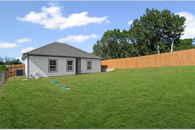 913 Pease River Drive, Granbury, TX 76048 - Photo 36