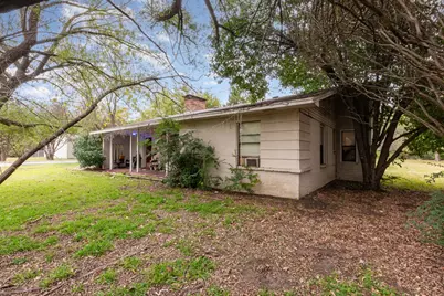 1208 Wolfe City Drive, Greenville, TX 75401 - Photo 4