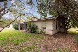 1208 Wolfe City Dr, Greenville, TX 75401 - Photo 4