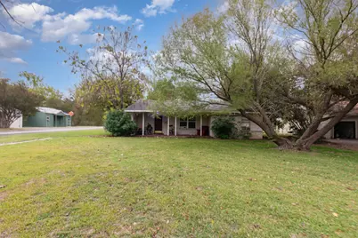 1208 Wolfe City Drive, Greenville, TX 75401 - Photo 2
