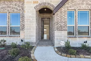 908 Lasalle Dr, Red Oak, TX 75154 - Photo 4