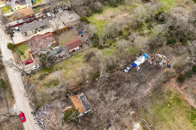 907 Carbona Drive, Dallas, TX 75217 - Photo 2