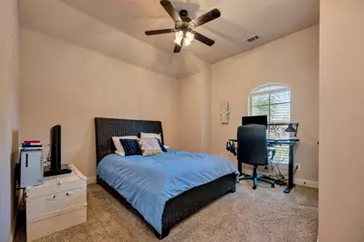 129 McKinley Drive, Burleson, TX 76028 - Photo 32