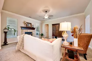 129 Mckinley Dr, Burleson, TX 76028 - Photo 26