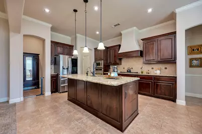 129 McKinley Drive, Burleson, TX 76028 - Photo 2