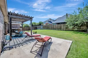 129 Mckinley Dr, Burleson, TX 76028 - Photo 36