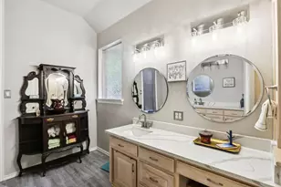 516 Shady Oaks Trail, Burleson, TX 76028 - Photo 26