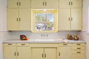 3012 Colonial Ave, Waco, TX 76707 - Photo 10