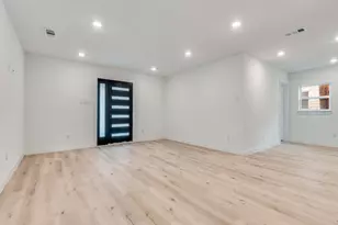 2323 Volga Ave, Dallas, TX 75216 - Photo 6