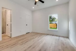 2323 Volga Ave, Dallas, TX 75216 - Photo 12