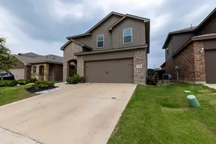 1302 Delmita Dr, Forney, TX 75126 - Photo 2