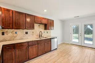 718 Co Rd 232, Collinsville, TX 76233 - Photo 14