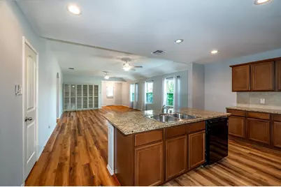 1911 Meadow Crest Drive, Princeton, TX 75407 - Photo 6