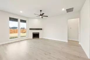 581 Red Maple Rd, Waxahachie, TX 75165 - Photo 12