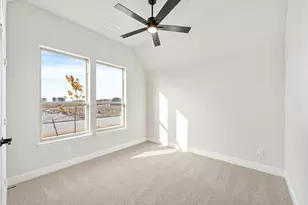 581 Red Maple Rd, Waxahachie, TX 75165 - Photo 6