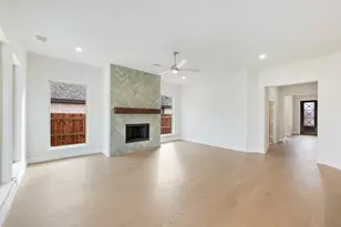 529 Sanctuary Dr, Waxahachie, TX 75165 - Photo 12