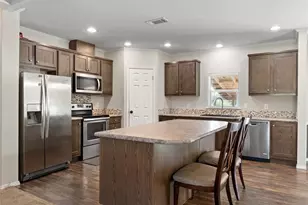 1605 Cloverleaf Rd, Bellmead, TX 76705 - Photo 14