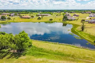 44 Mirror Lakes Ct, Gunter, TX 75058 - Photo 2