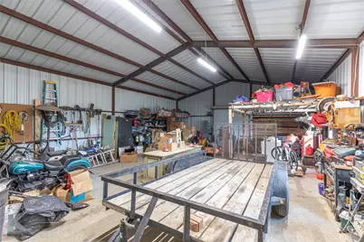 917 County Road 3798, Springtown, TX 76082 - Photo 32