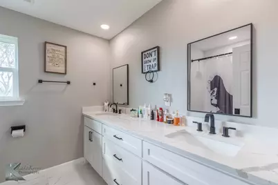 917 County Road 3798, Springtown, TX 76082 - Photo 24