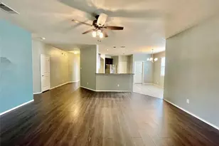 1005 Lake Woodland Dr, Little Elm, TX 75068 - Photo 10