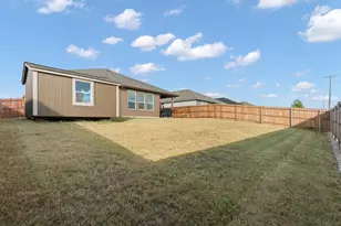 1315 Dublin Dr, Cleburne, TX 76033 - Photo 34
