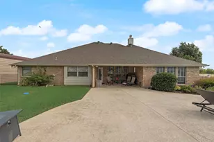 2725 Purple Sage Ct, Saginaw, TX 76179 - Photo 22