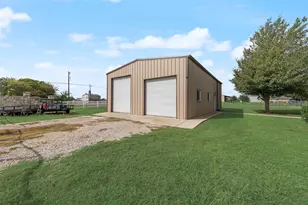 2725 Purple Sage Ct, Saginaw, TX 76179 - Photo 4