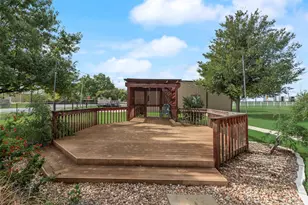 2725 Purple Sage Ct, Saginaw, TX 76179 - Photo 24