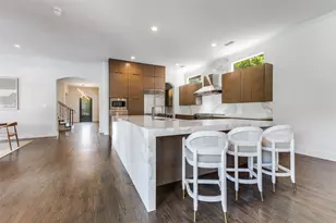 8647 Wingate Dr, Dallas, TX 75209 - Photo 6