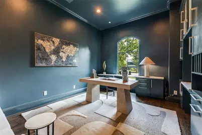 8647 Wingate Drive, Dallas, TX 75209 - Photo 4