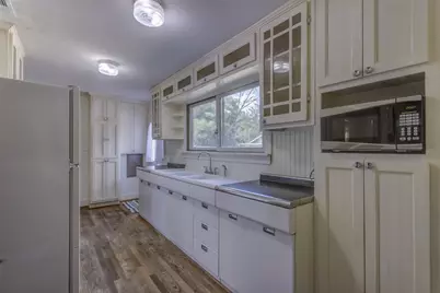 2220 W Rosedale Street S, Fort Worth, TX 76110 - Photo 22