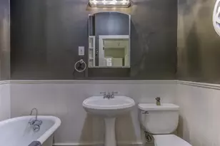 2220 W Rosedale St S, Fort Worth, TX 76110 - Photo 26