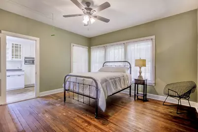 2220 W Rosedale Street S, Fort Worth, TX 76110 - Photo 24