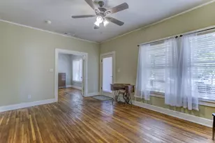 2220 W Rosedale St S, Fort Worth, TX 76110 - Photo 8