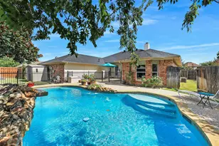 320 Hampstead Dr, Murphy, TX 75094 - Photo 36