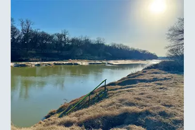 229 W Bluff Lane, Millsap, TX 76066 - Photo 22