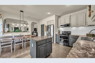 1100 New Meadow Drive, Azle, TX 76020 - Photo 12