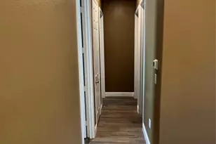 503 S 5th St, Bonham, TX 75418 - Photo 8