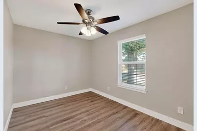 1725 Belltower Place, Lewisville, TX 75067 - Photo 14