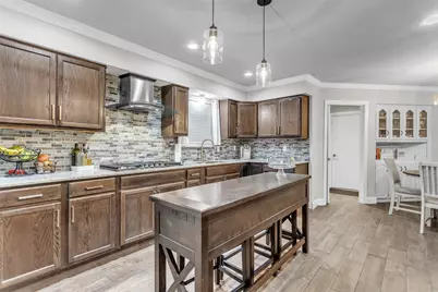 1018 Gracelane Drive, DeSoto, TX 75115 - Photo 6