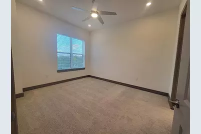 2700 Old Denton Road #2222, Carrollton, TX 75007 - Photo 8