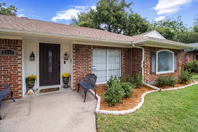 2313 Perryland Drive, Arlington, TX 76013 - Photo 2