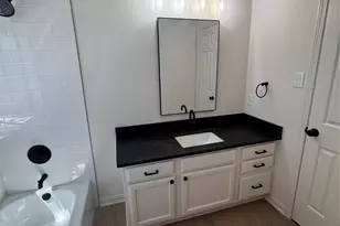 4800 W Lovers Ln, Dallas, TX 75209 - Photo 16